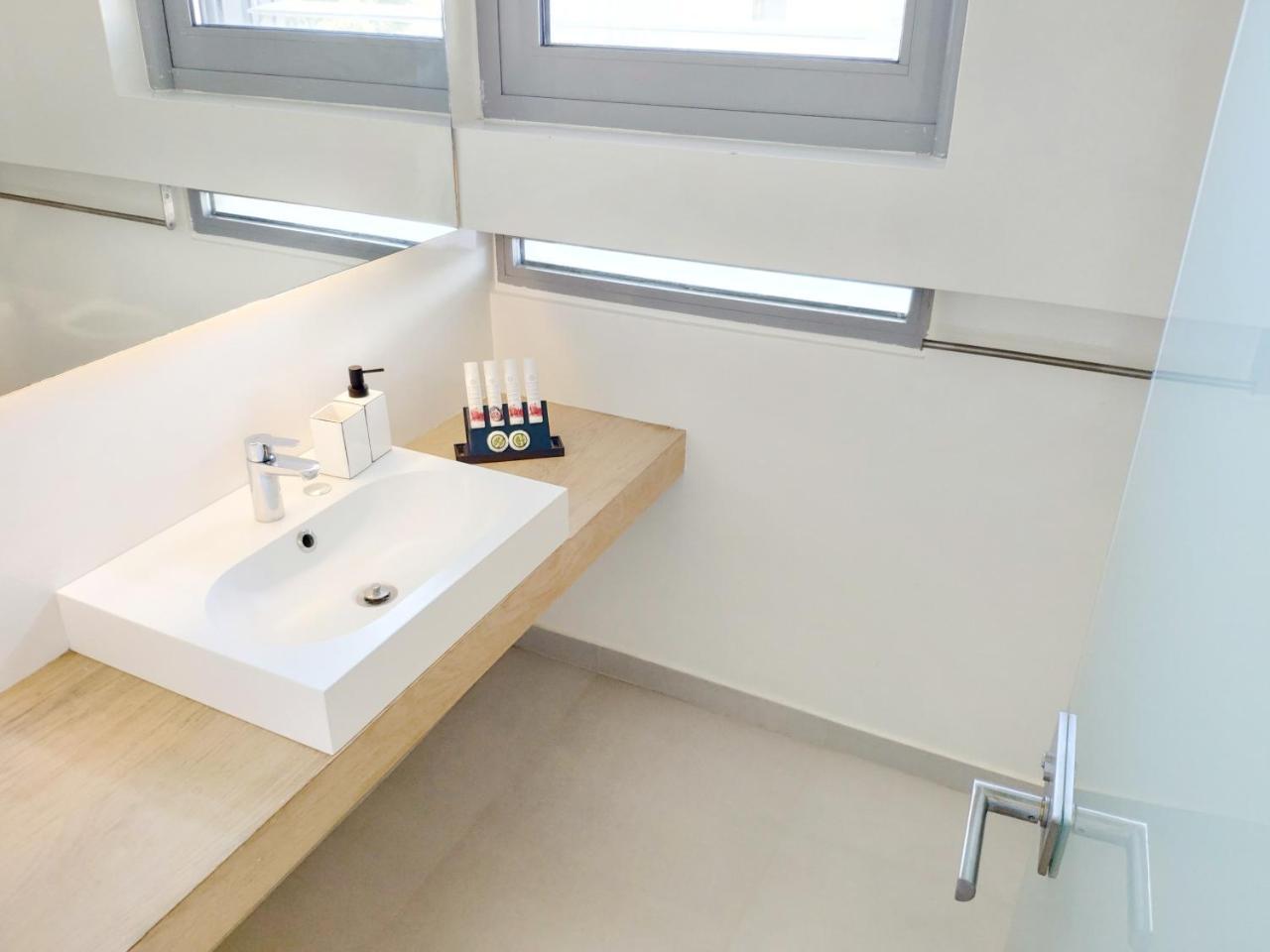 Verde Apartments Athens Ngoại thất bức ảnh